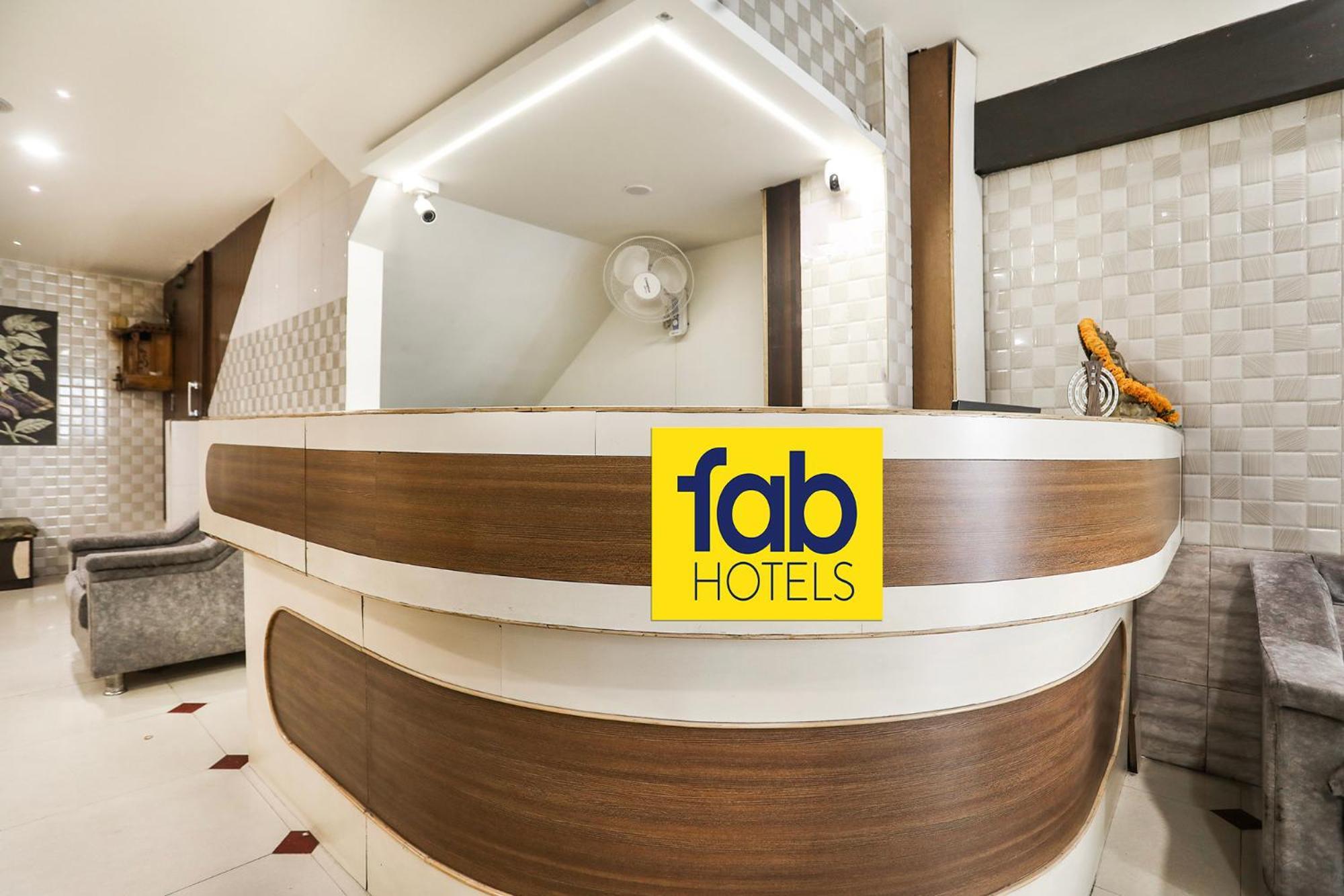 Fabhotel Sk Rajkot Eksteriør bilde